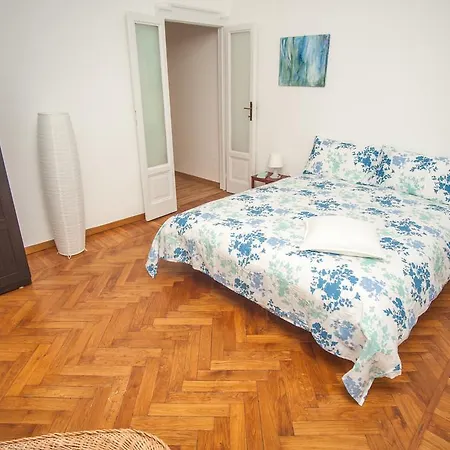 Daire Goldoni Milano